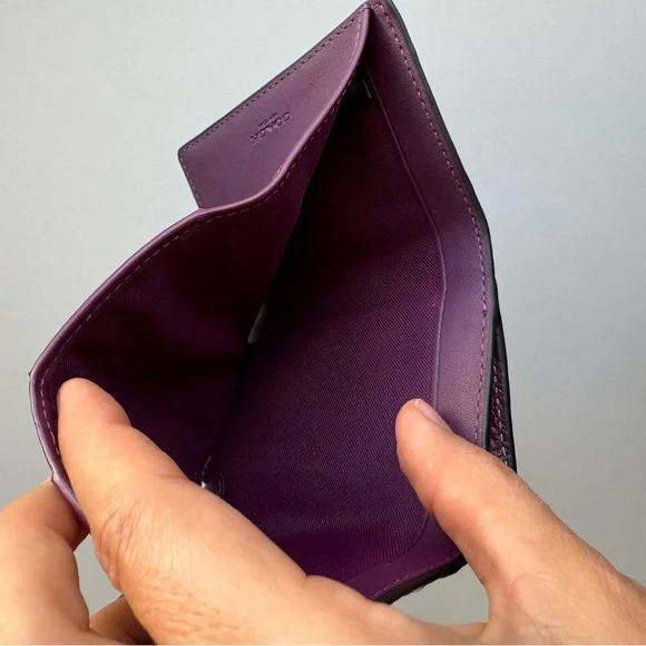 Absolutely new coach wallet. Authentic item from boutique in Aventura mall - Picture 5 of 8